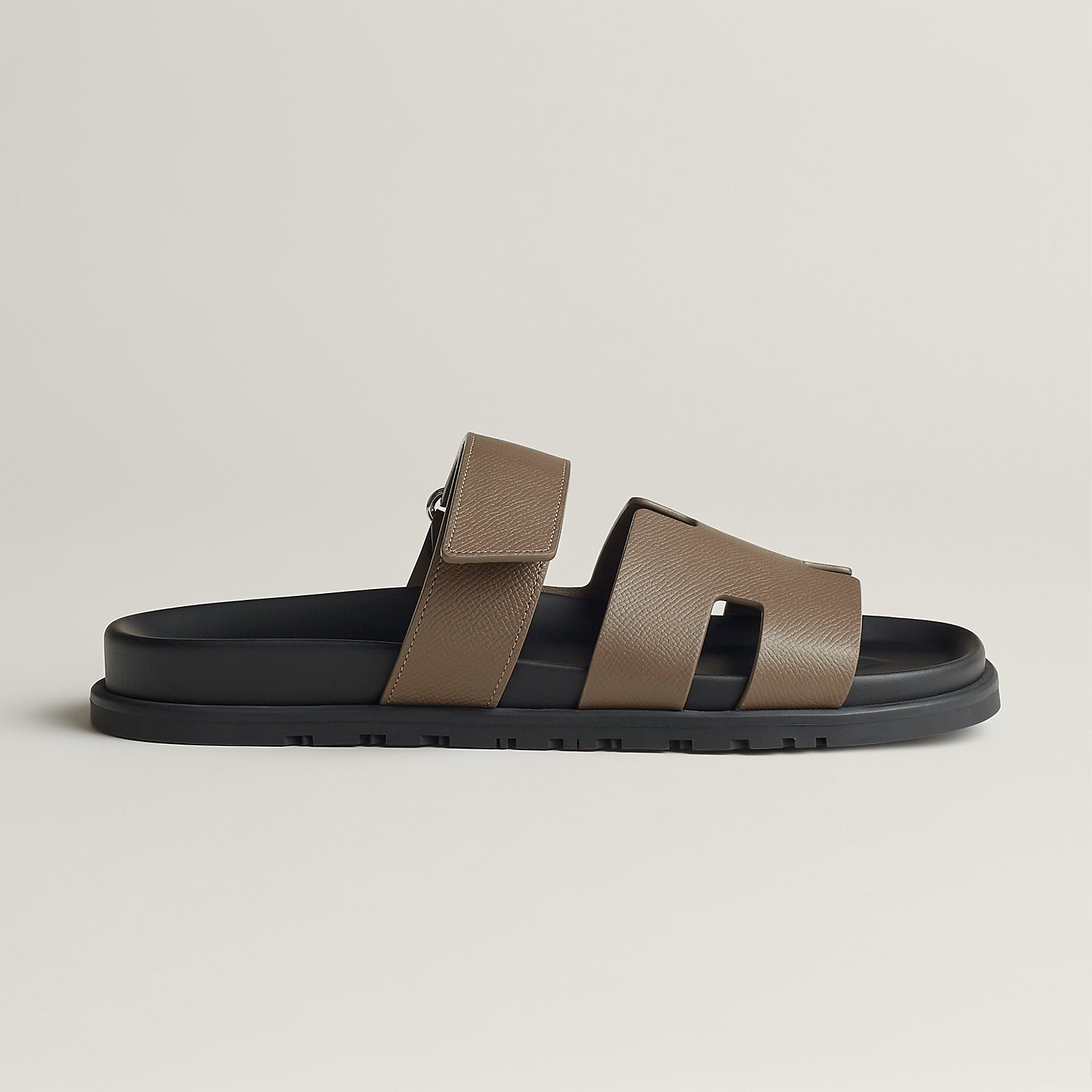 HERMES Chypre Sandals | Étoupe