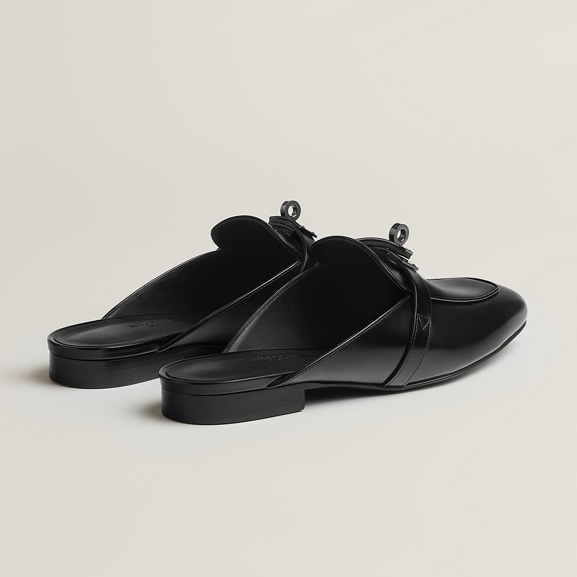 HERMES Women’s Oz Mule – Full Black | Elegant Slip-On Shoes
