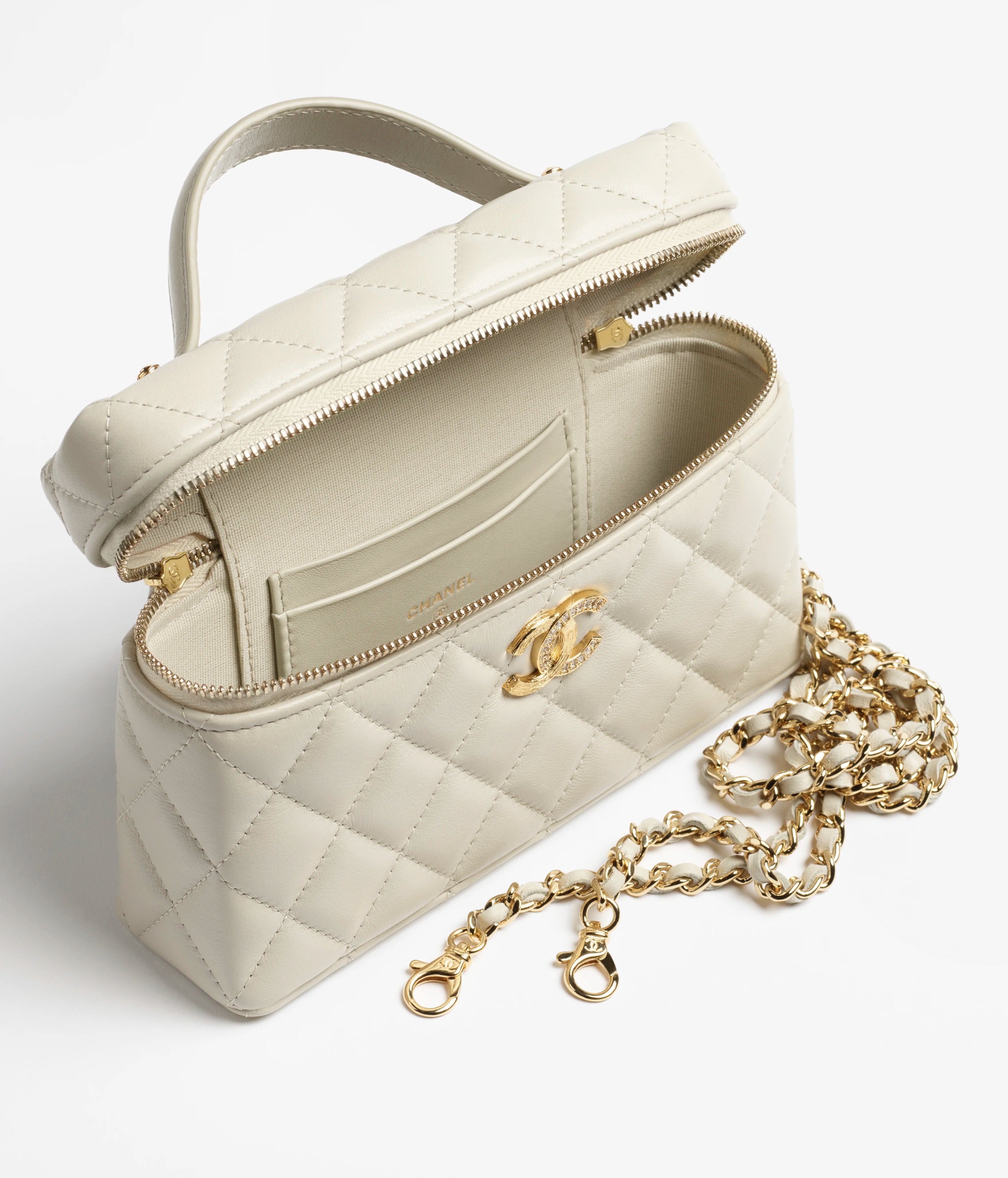 CHANEL VANITY WITH CHAIN light grey