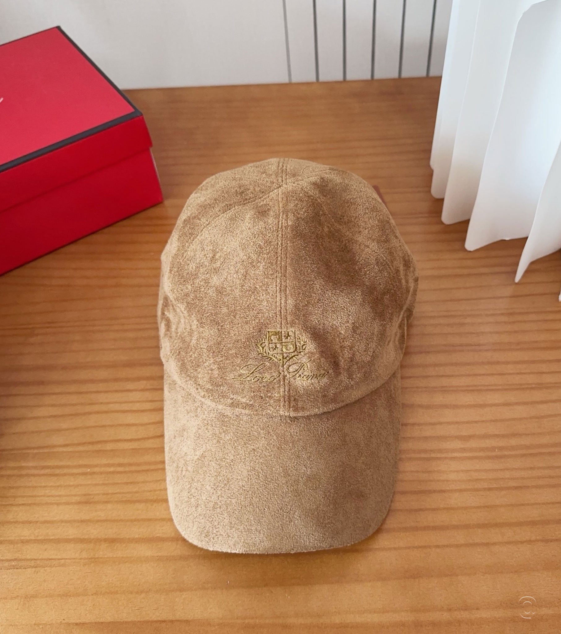 LORO PIANA CAP SUEDE BROWN