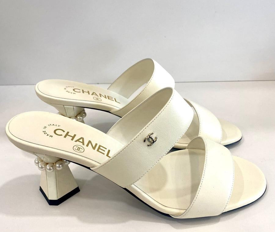 CHANEL Women’s Mules Pearl Sandals – White Luxury Heels