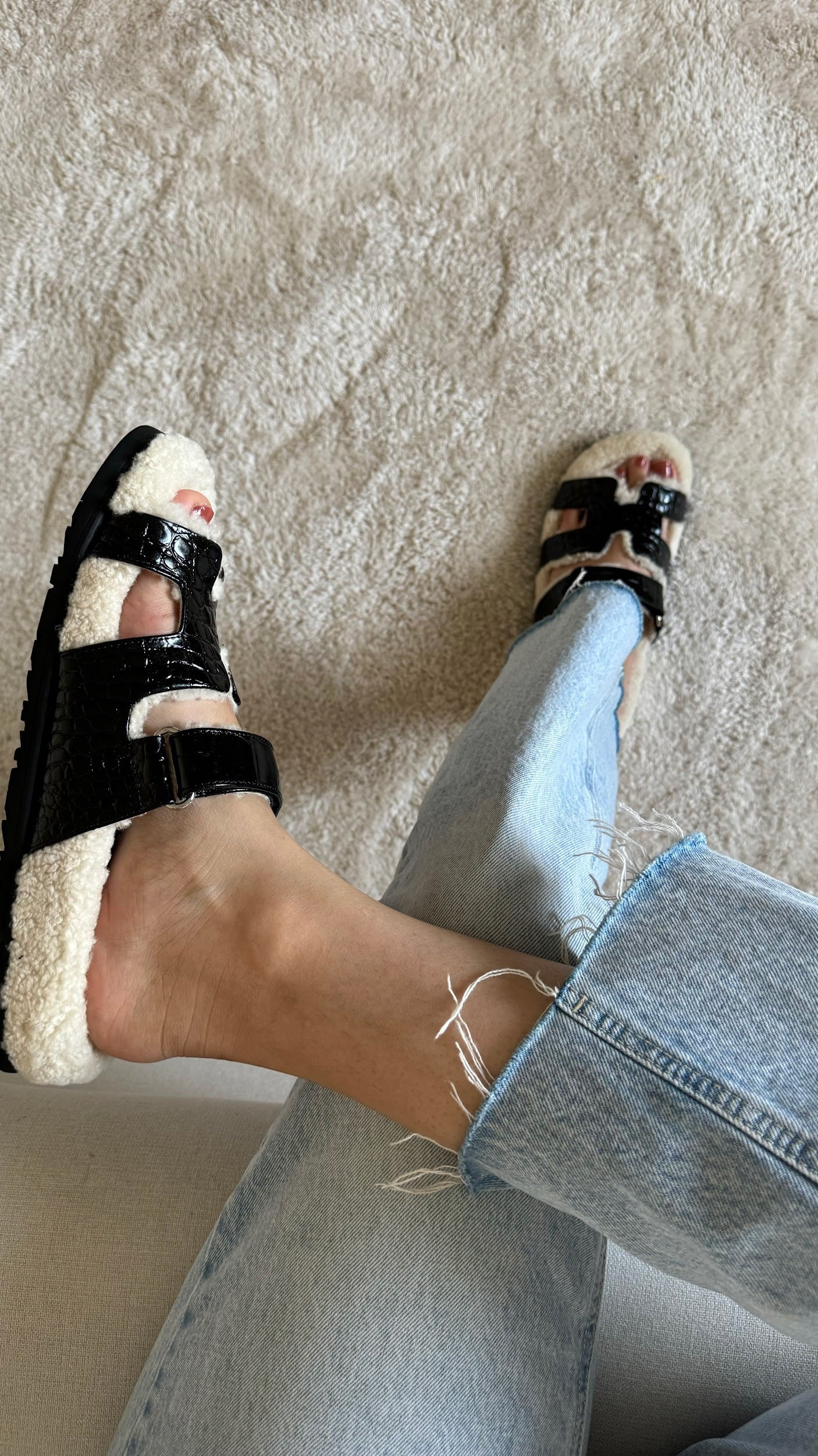 HERMES Chypre Sandals – Croc Black | Unisex Casual & Comfort Sandals