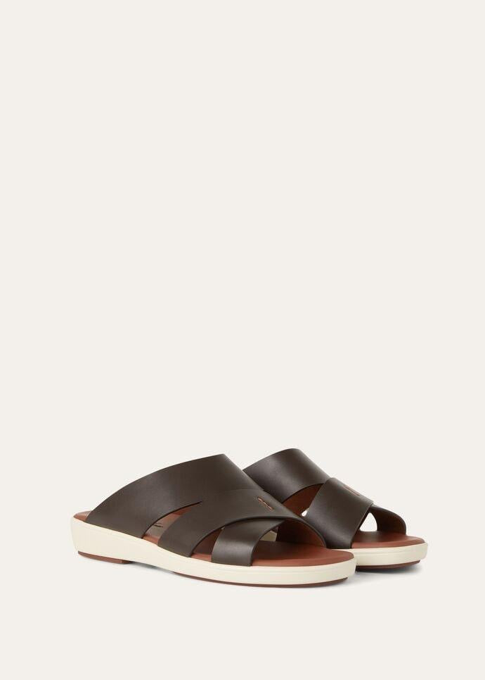 Loro Piana Men’s Palm Sandal – Coffee