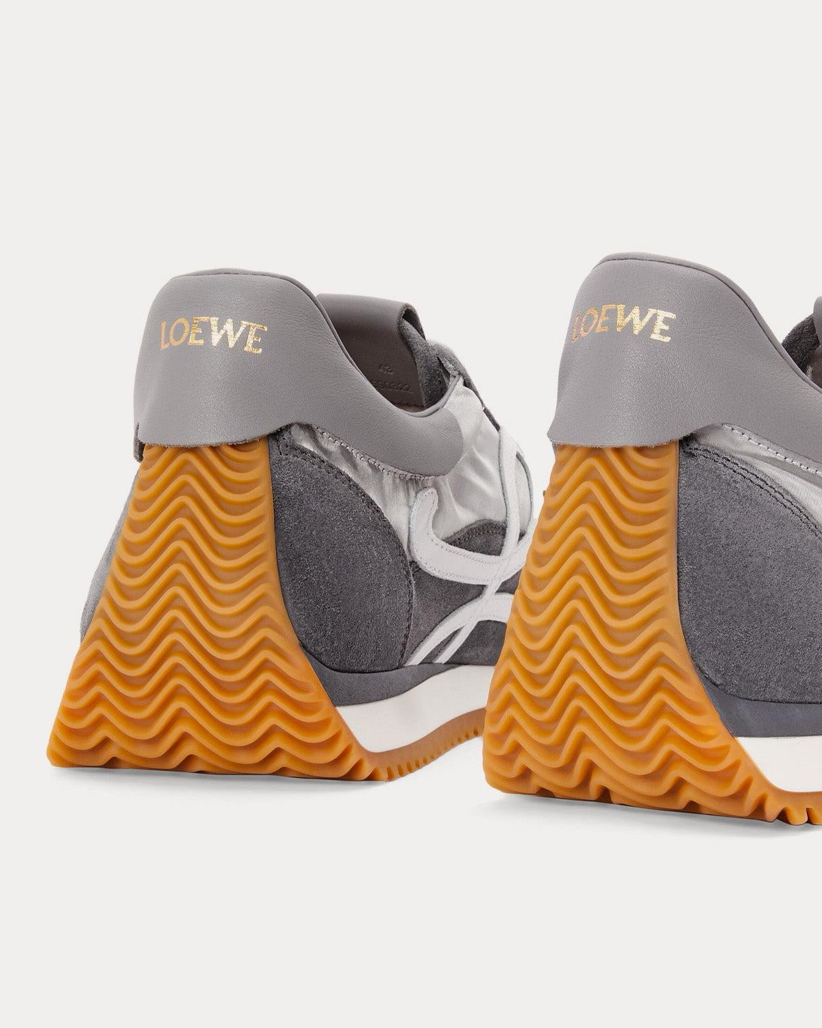 Loewe Flow Runner Sneakers – Grey