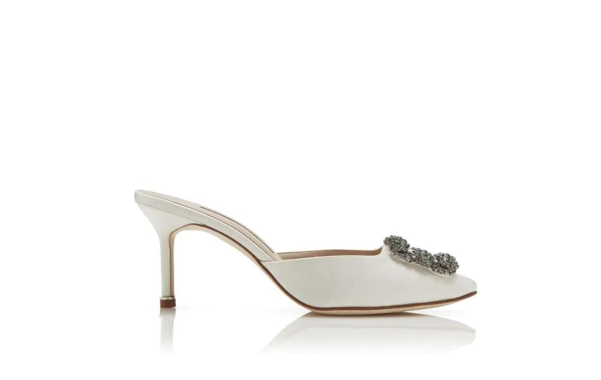 MANOLO BLAHNIK Women’s Hangisimu Heels – 6.5cm White Pumps