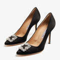 MANOLO BLAHNIK Women’s Hangisimu Heels – 9.5cm Black Pumps