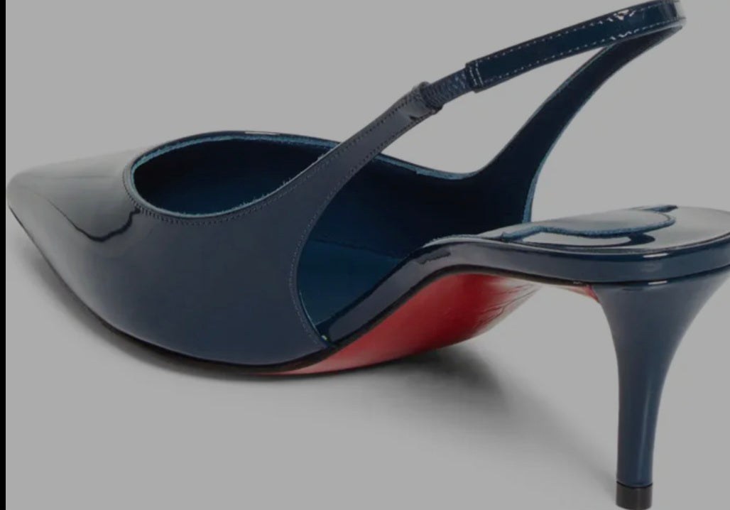 Christian Louboutin Z pointed Toe -Blue